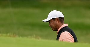 tiger-woods-pga-sampiyonasindan-cekildi-uTpX2nJe.jpg