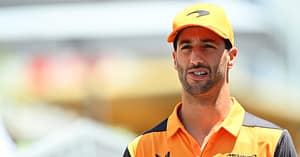 daniel-ricciardo-ve-mclaren-yollari-ayristirmaya-anlasti-RfSz7MV4.jpg