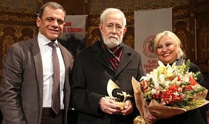 h-kim-berkeza-ttb-behcet-aysan-mukafati-sunuldu-RPJhAXW4.jpg
